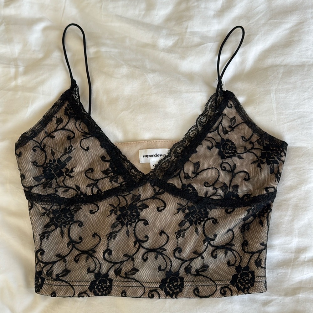 SUPERDOWN Aurora Cami Lace Spaghetti Straps Top in Black